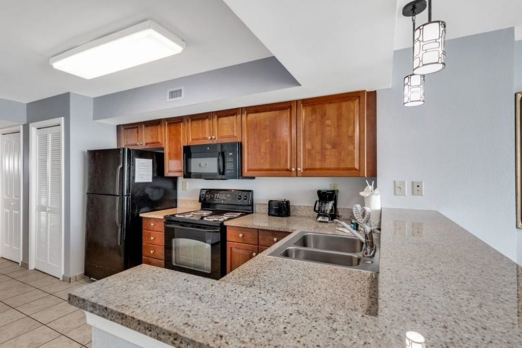 5200 N Ocean Blvd.  Photo 11