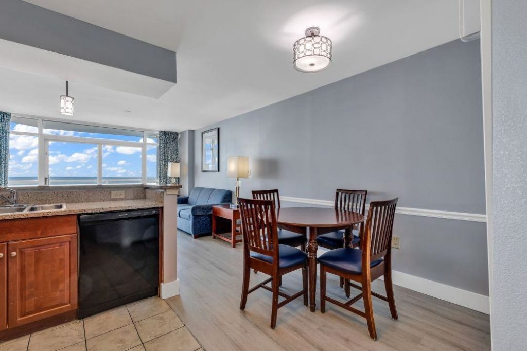 5200 N Ocean Blvd.  Photo 14