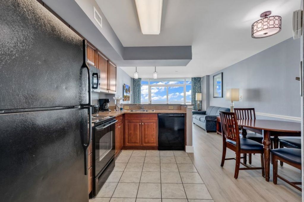 5200 N Ocean Blvd.  Photo 16