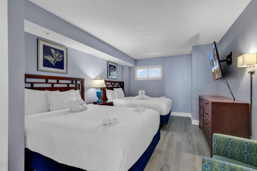 5200 N Ocean Blvd.  Photo 19