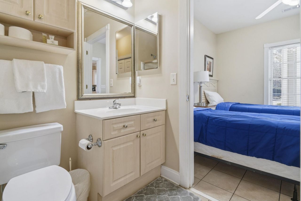 4809 Luster Leaf Circle Photo 26