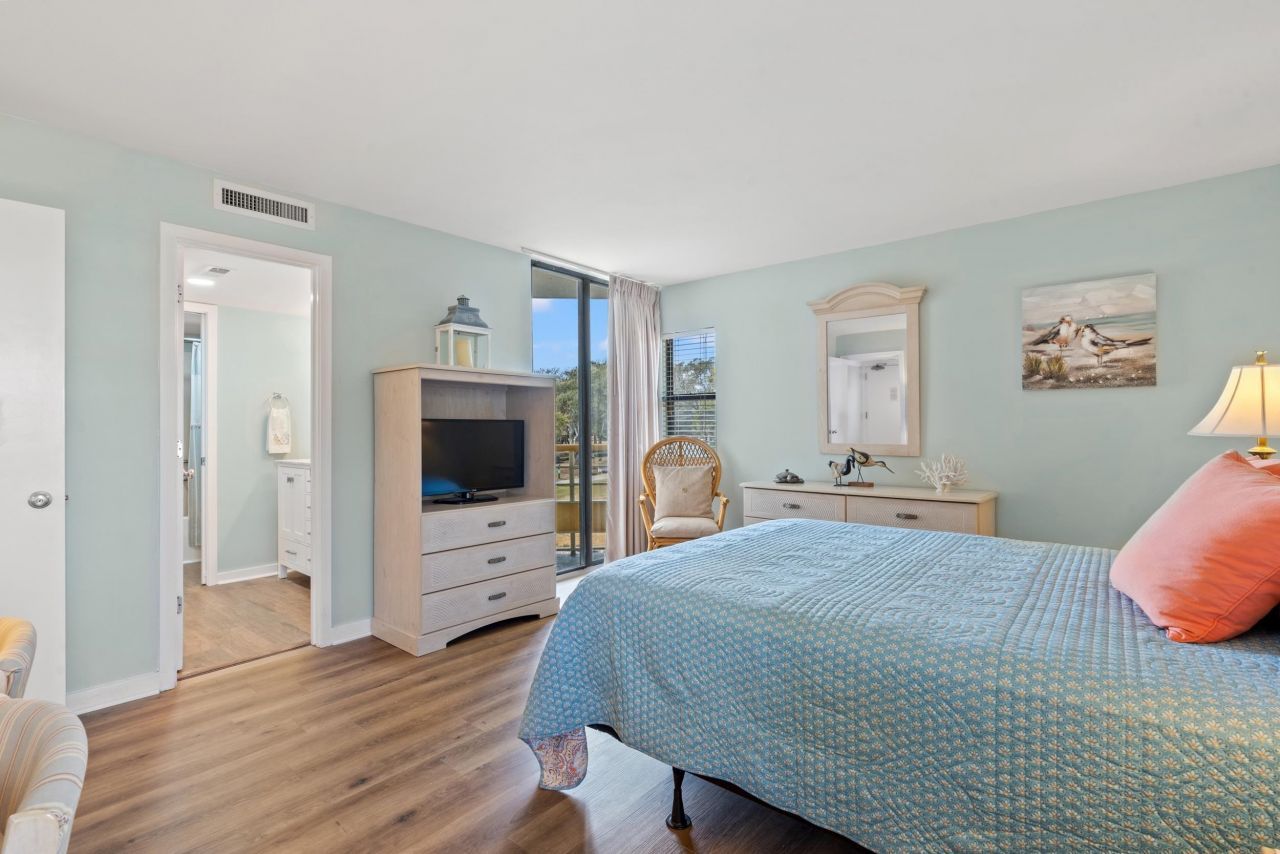 100 Ocean Creek Dr.  Photo 19