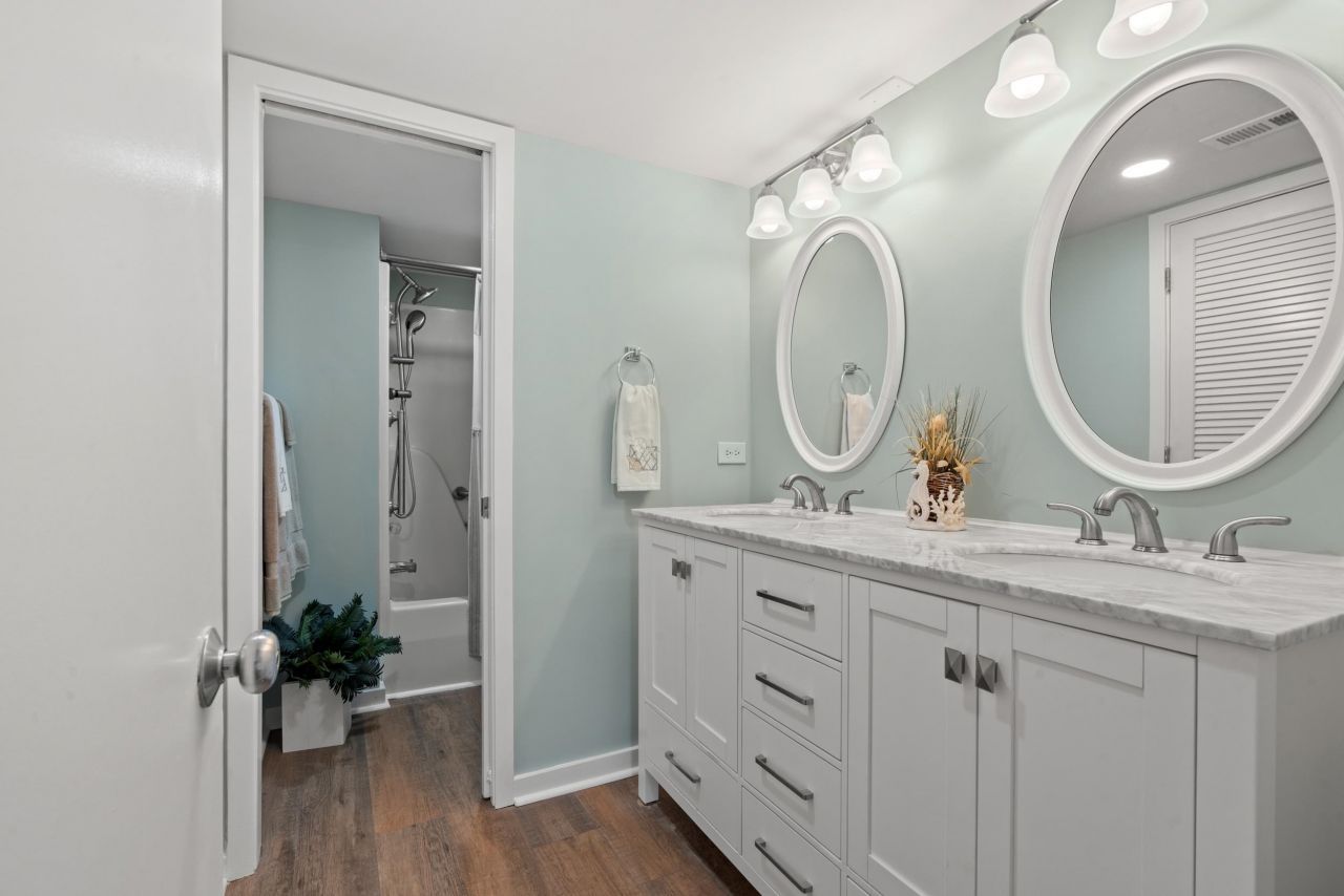 100 Ocean Creek Dr.  Photo 23