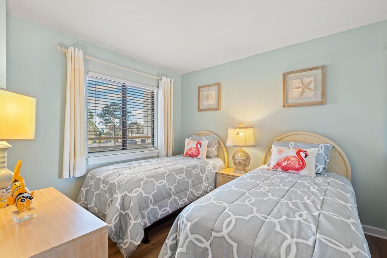 100 Ocean Creek Dr.  Photo 25