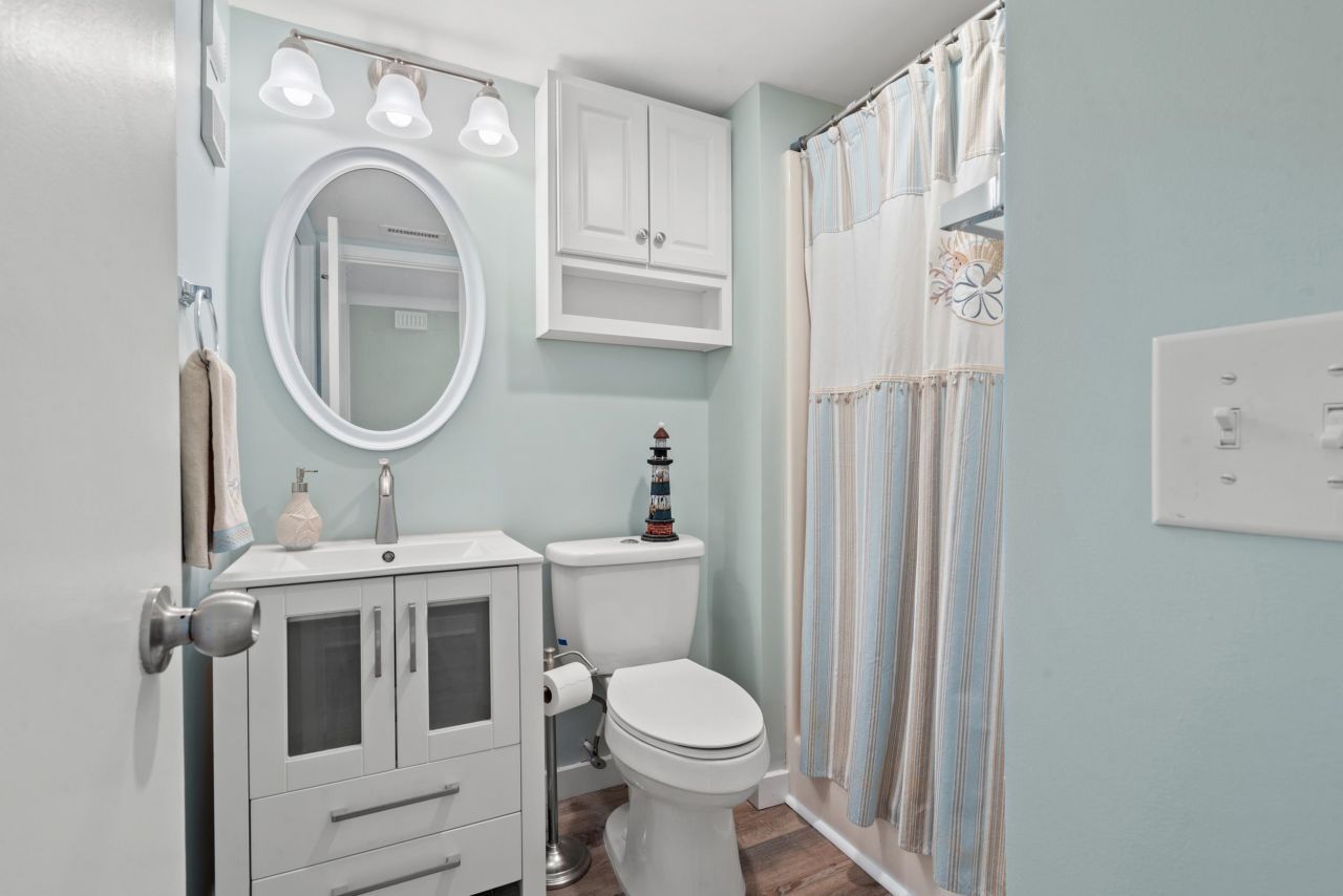 100 Ocean Creek Dr.  Photo 27