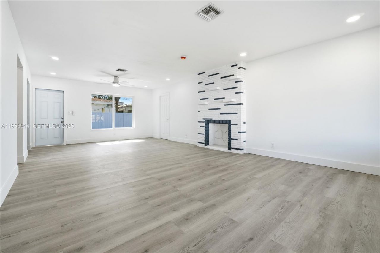 2856 N Funston St , Hollywood, FL 33020 Photo