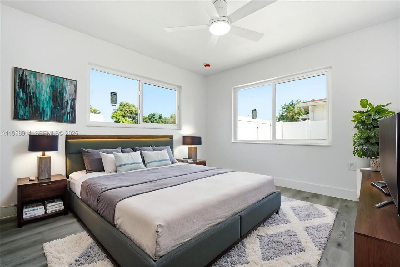 2856 N Funston St , Hollywood, FL 33020 Photo