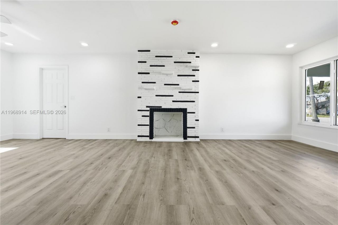 2856 N Funston St , Hollywood, FL 33020 Photo