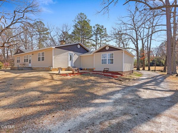 2925 State Route 100 W, Henderson, TN 38340