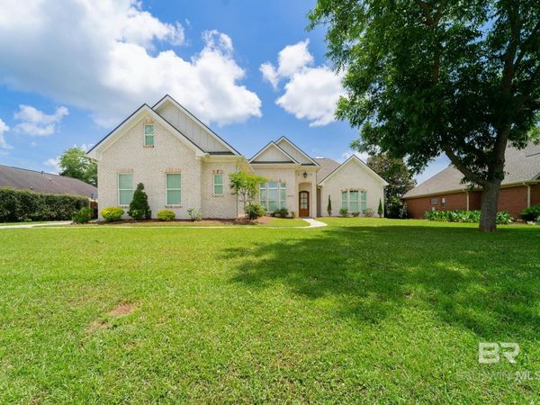 24936 Bosbyshell Avenue, Daphne, AL 36526