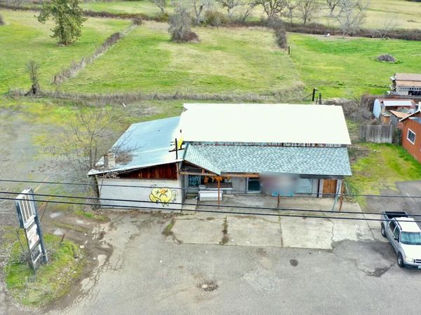 14780 Hwy 62, Eagle Point, OR 97524