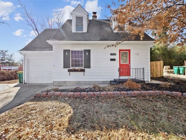 1088 Key West Avenue, St Louis, MO 63119