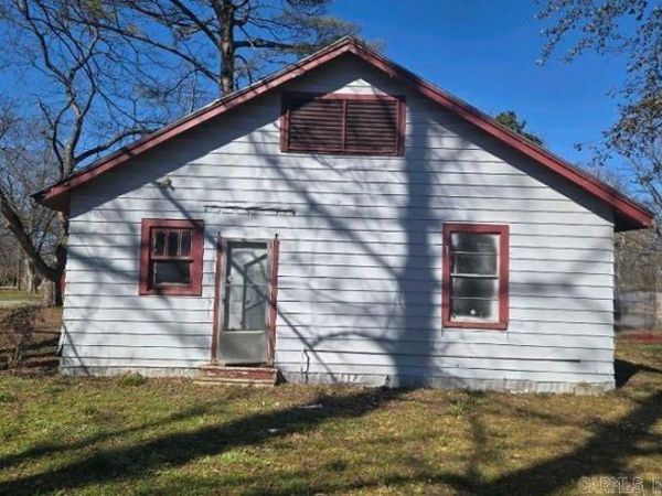 118 E Wolff Street, Dumas, AR 71639