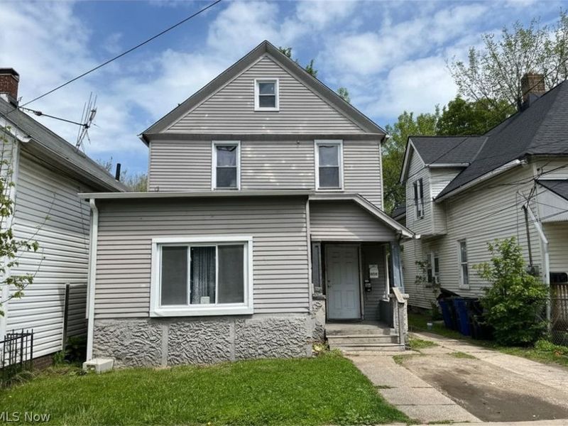 3332 Walton Avenue, Cleveland, OH 44113 Photo 1