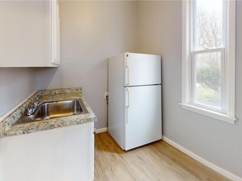 3332 Walton Avenue, Cleveland, OH 44113 Photo 22