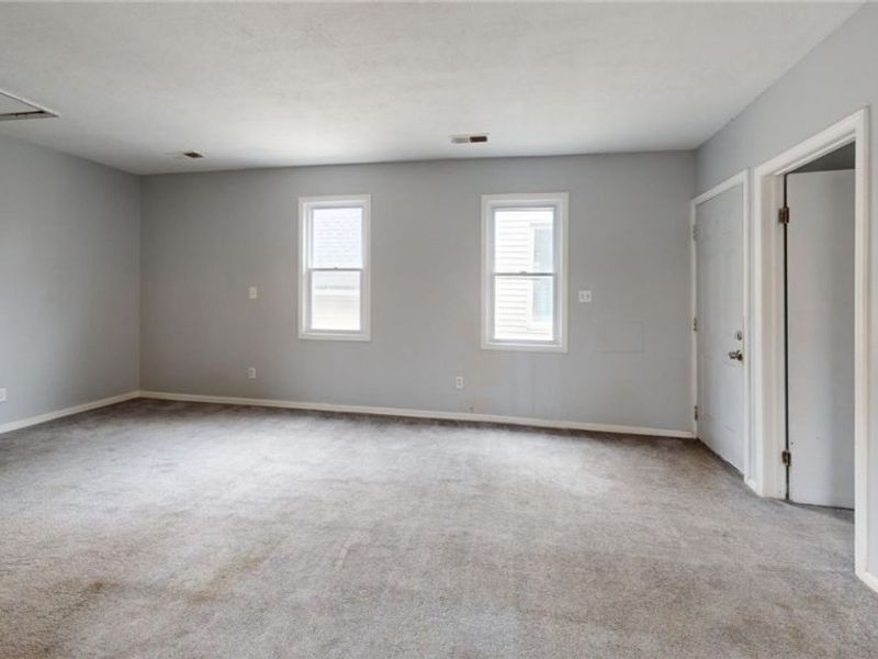 3332 Walton Avenue, Cleveland, OH 44113 Photo 27