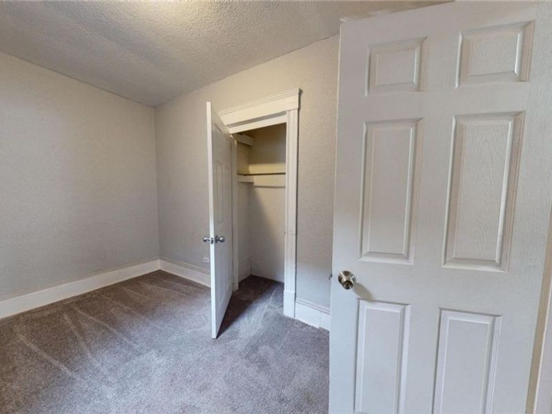 3332 Walton Avenue, Cleveland, OH 44113 Photo 9