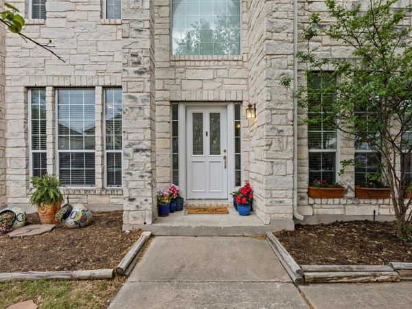 16902 Brewer Blackbird DR, Pflugerville, TX 78660