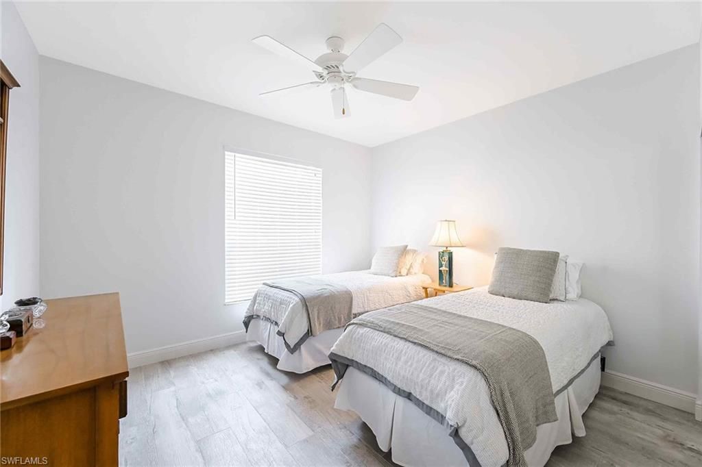 651 Wiggins Lake Dr, Unit 102, Naples, FL 34110 Photo