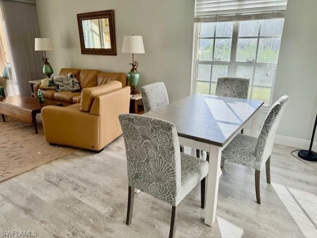 651 Wiggins Lake Dr, Unit 102, Naples, FL 34110 Photo