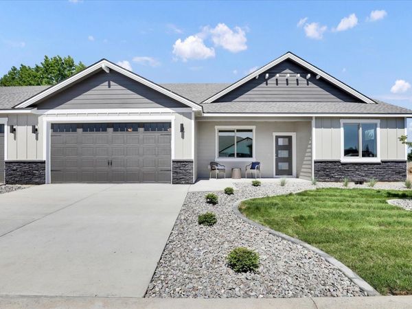 1109 - Unit 16 N Country Club Dr, Deer Park, WA 99006