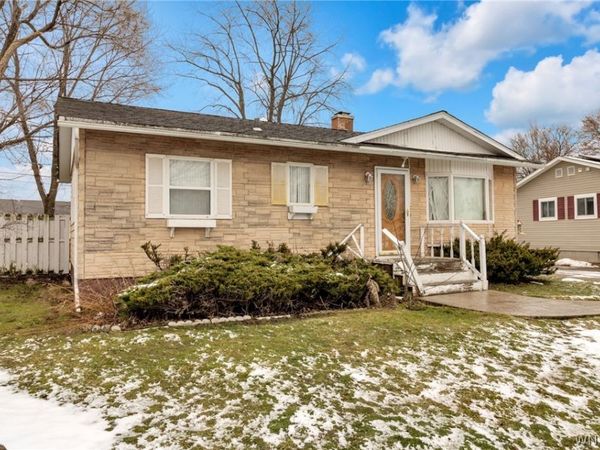 108 Follette Lane, Tonawanda, NY 14150