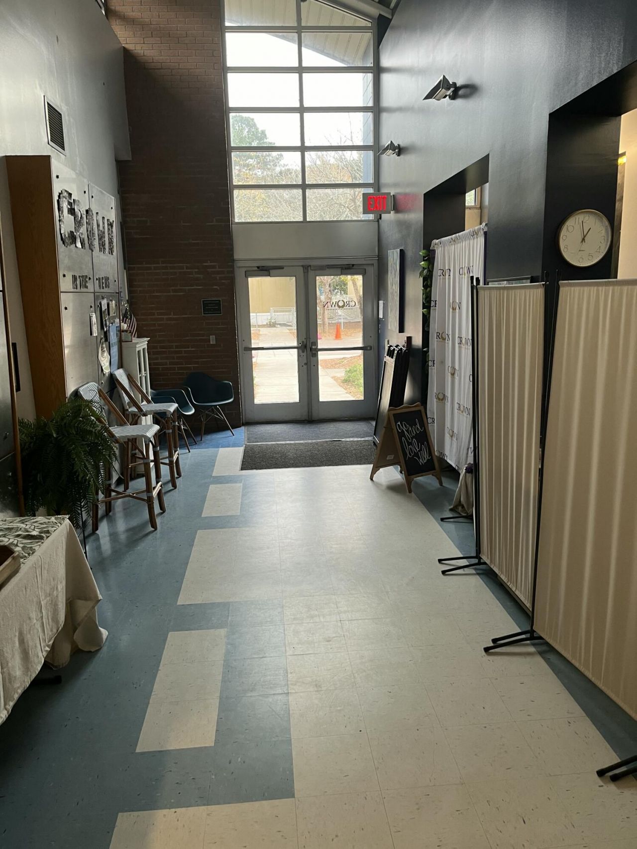 1455 Wakendaw Road Photo 5