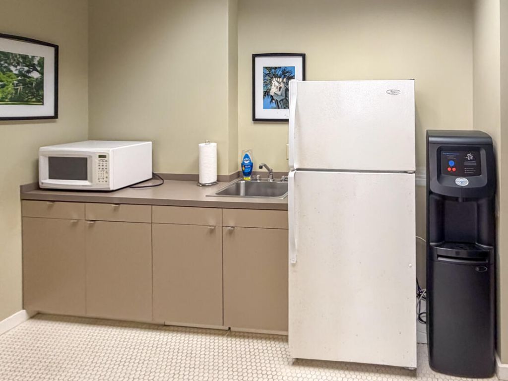 18 Broad Street Photo 7