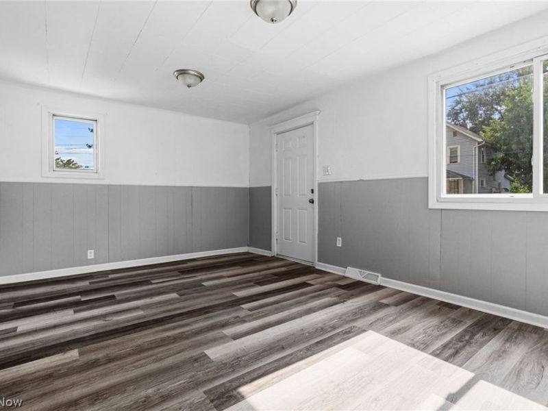 2387 29th Street SW, Akron, OH 44314 Photo 6