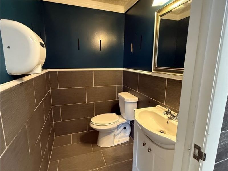 4933 Tuscarawas Street W, Canton, OH 44708 Photo 15