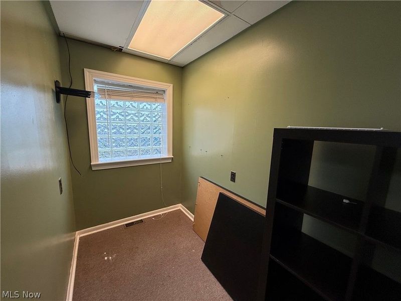 4933 Tuscarawas Street W, Canton, OH 44708 Photo 19