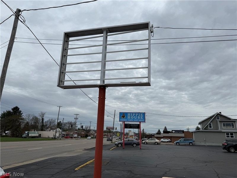 4933 Tuscarawas Street W, Canton, OH 44708 Photo 29