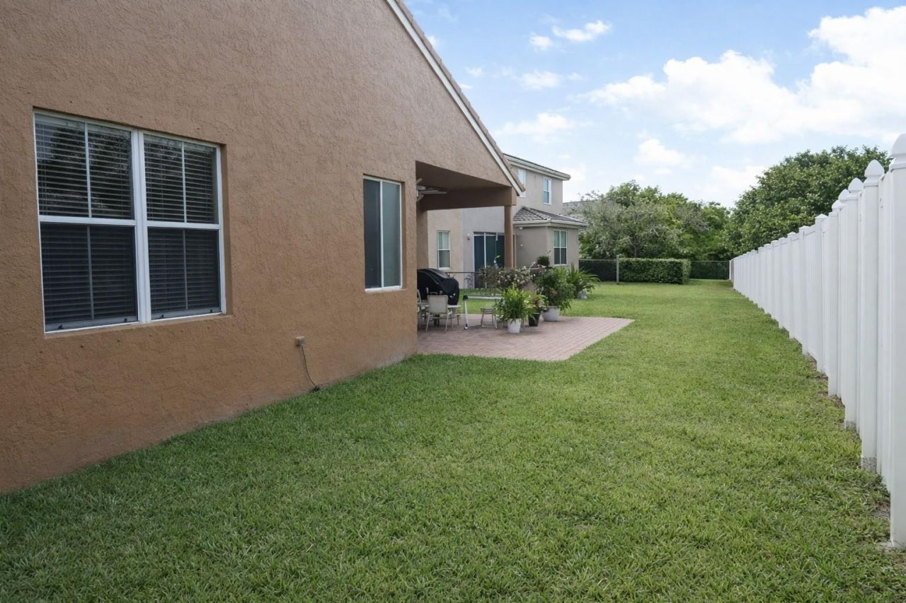 16231 SW 10th Street, Pembroke Pines, FL 33027 Photo