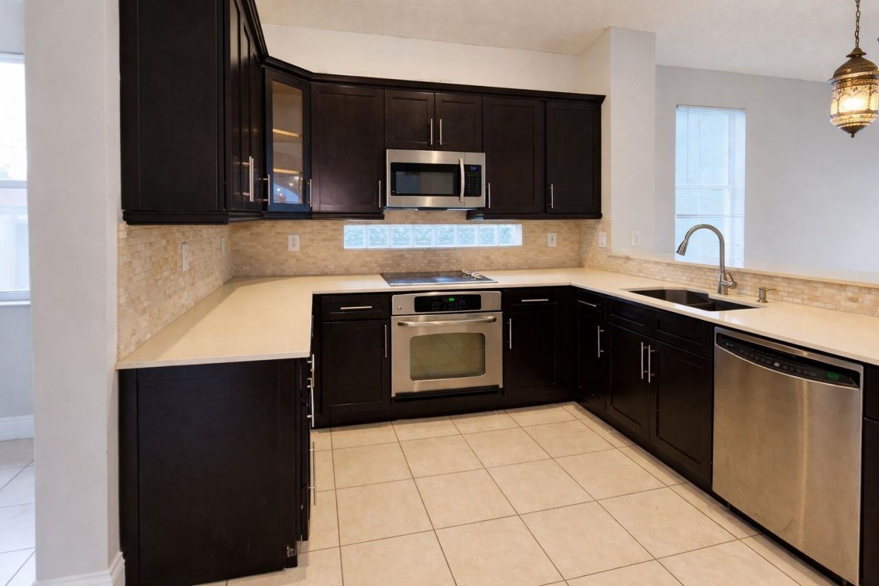 16231 SW 10th Street, Pembroke Pines, FL 33027 Photo