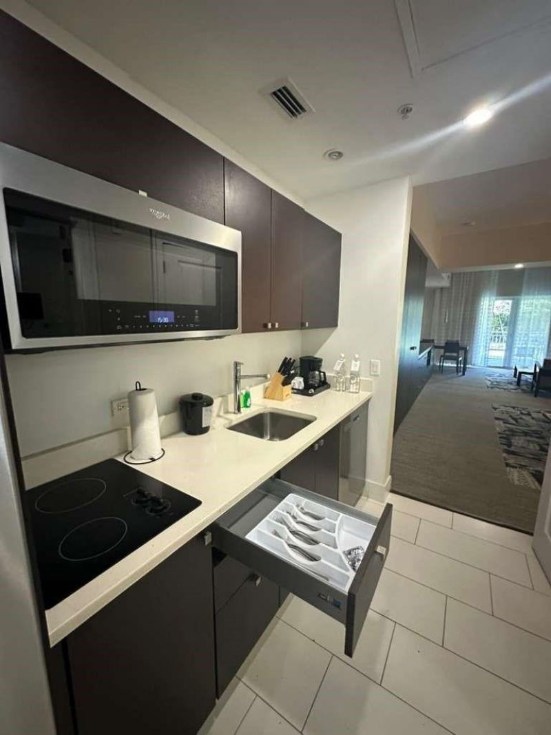 5300 NW 87th Avenue, Unit 706, Miami, FL 33178 Photo