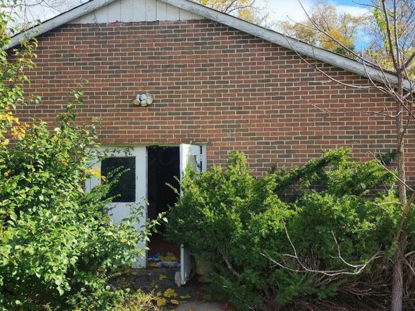 9533 Dublin Road , Powell, OH 43065