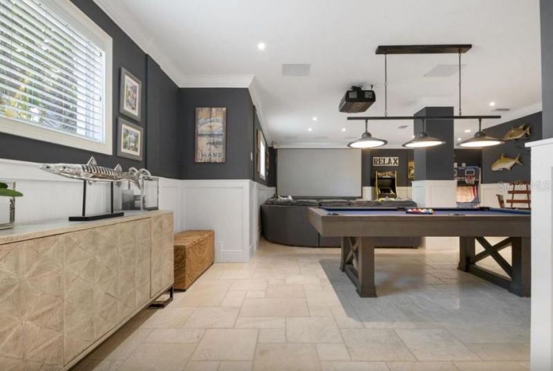 110 10th Street S, Bradenton Beach, FL 34217 Photo