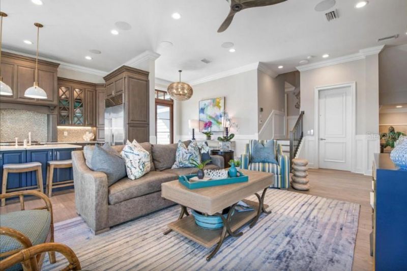 110 10th Street S, Bradenton Beach, FL 34217 Photo