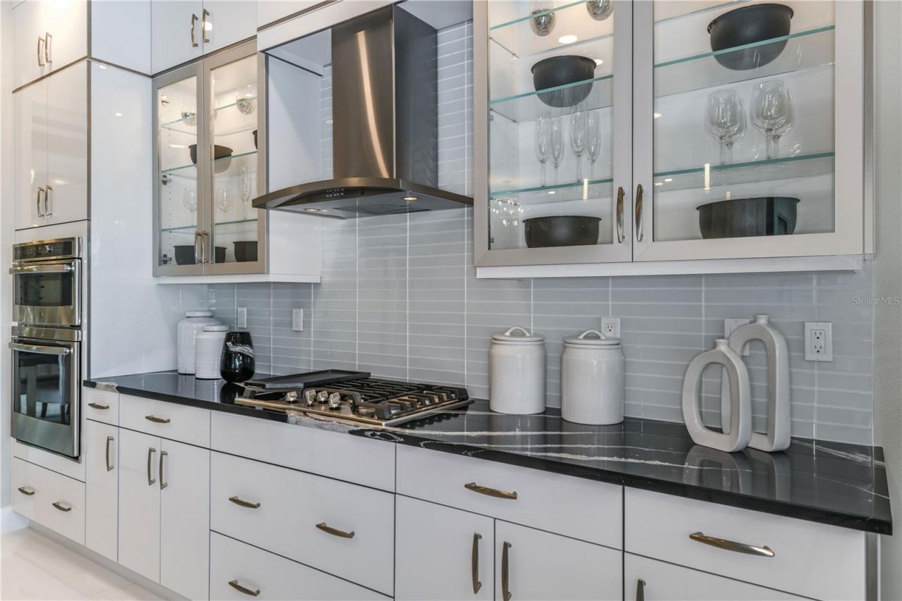 5060 Simons Court, Lakewood Ranch, FL 34211 Photo