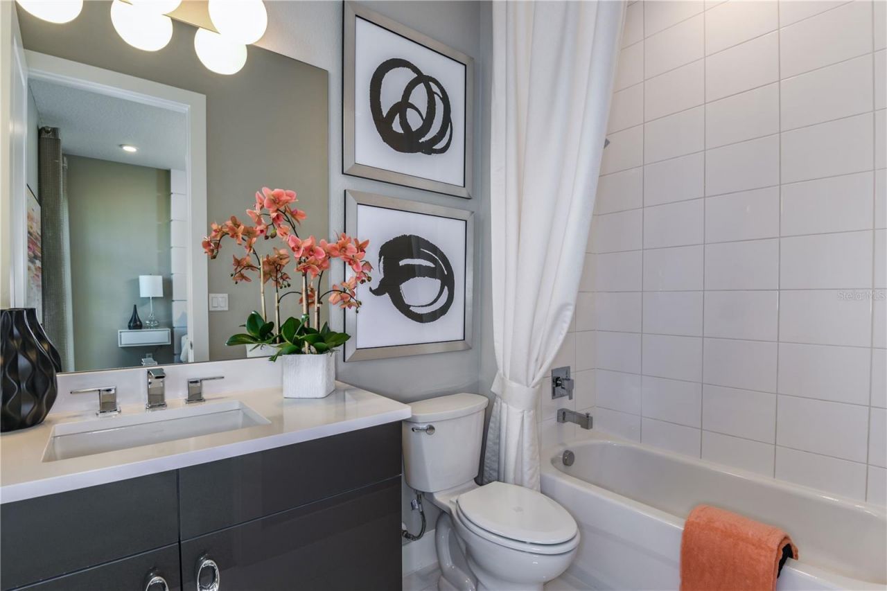 5060 Simons Court, Lakewood Ranch, FL 34211 Photo