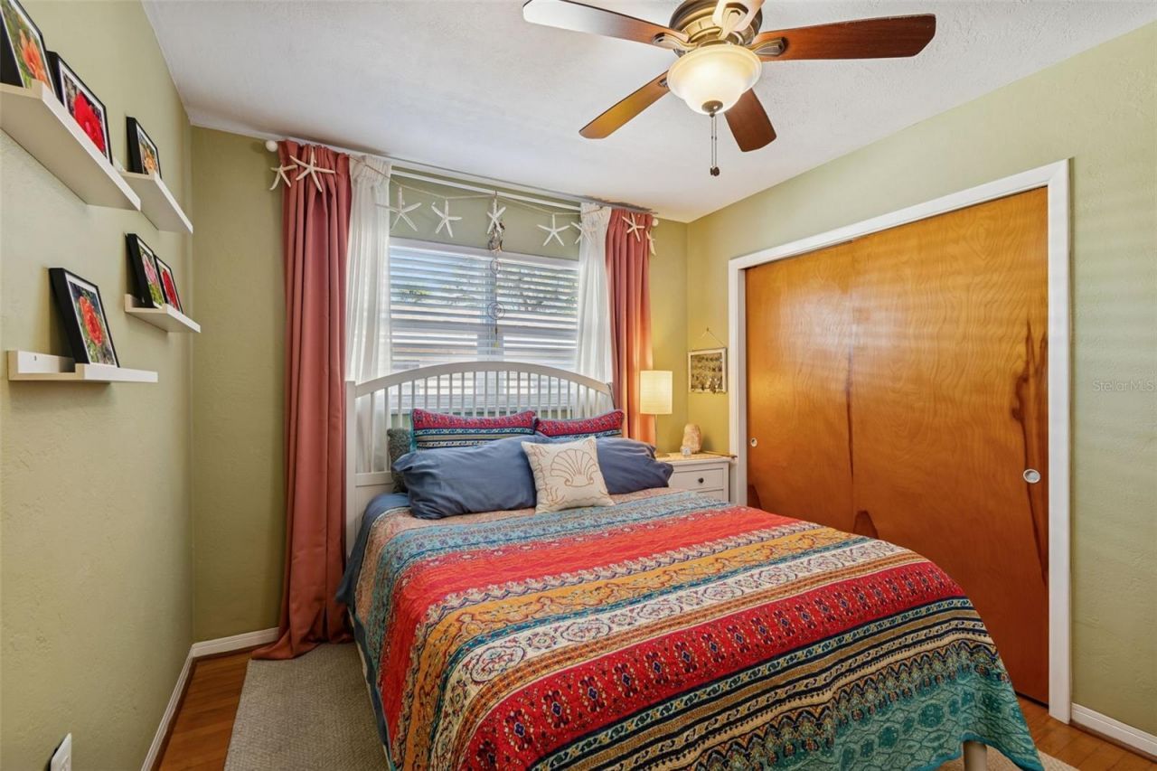 5300 6th Street S, Saint Petersburg, FL 33705 Photo