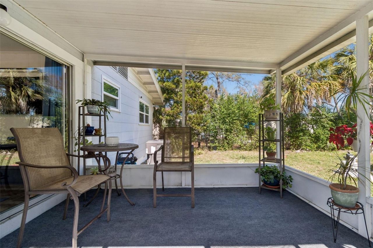 5300 6th Street S, Saint Petersburg, FL 33705 Photo