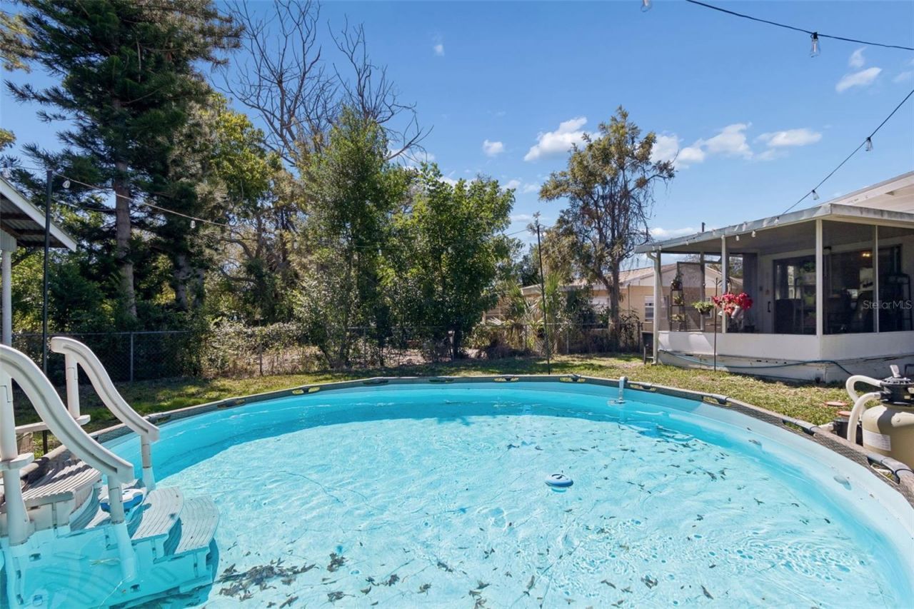 5300 6th Street S, Saint Petersburg, FL 33705 Photo