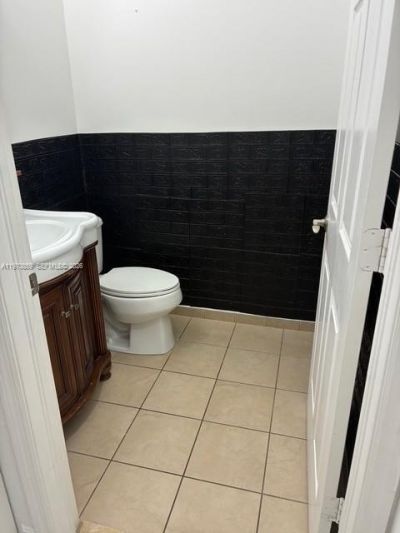 8848 NW 101st Pl , Doral, FL 33178 Photo