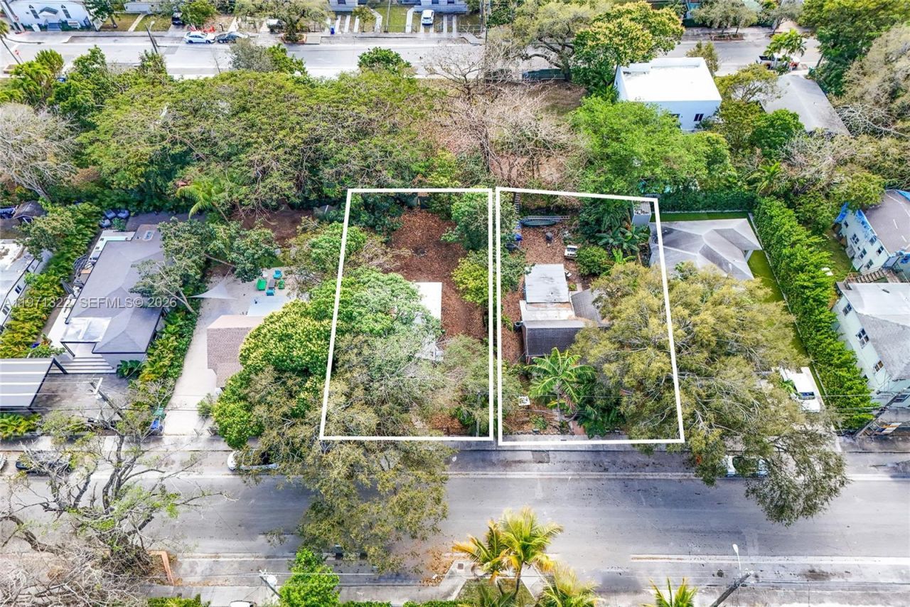 3544 William Ave , Miami, FL 33133 Photo