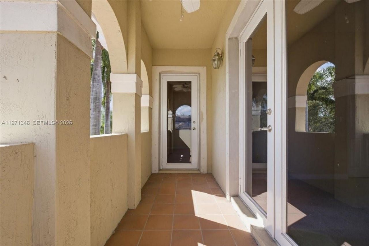 864 NW 123rd Dr , Coral Springs, FL 33071 Photo