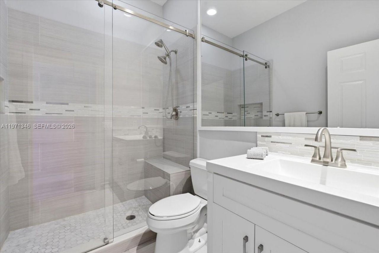 864 NW 123rd Dr , Coral Springs, FL 33071 Photo