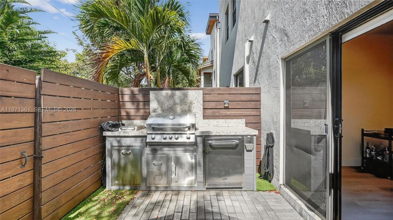 10455 NW 82nd St, Unit 9, Doral, FL 33178 Photo