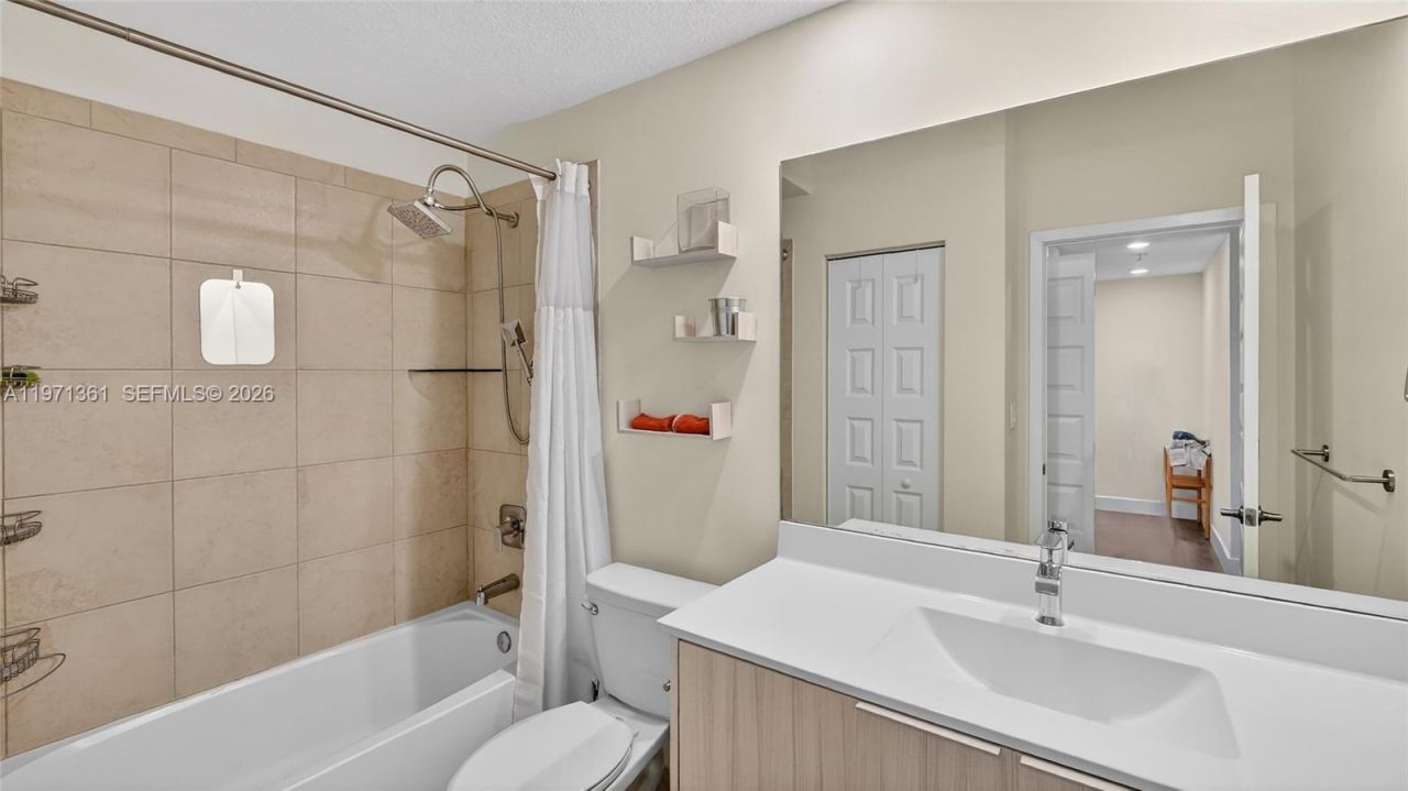 10455 NW 82nd St, Unit 9, Doral, FL 33178 Photo