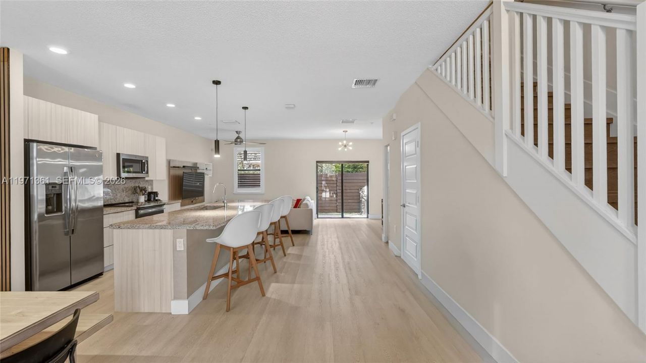 10455 NW 82nd St, Unit 9, Doral, FL 33178 Photo